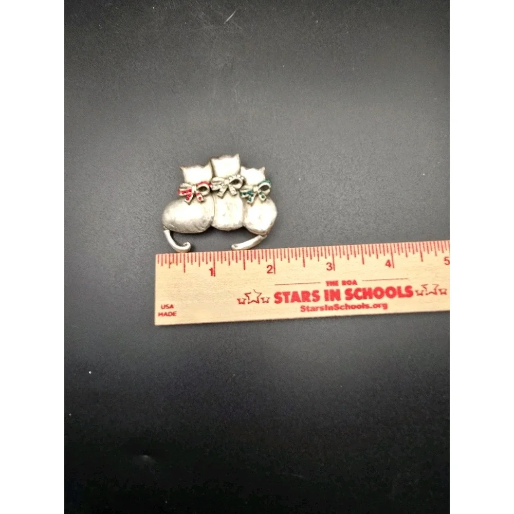 VTG Silvertone Pewter Cat Kitty Trio w Bows Brooch Articulated Tail Pin Crystals